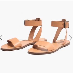 NEW •Madewell boardwalk strap Sandals